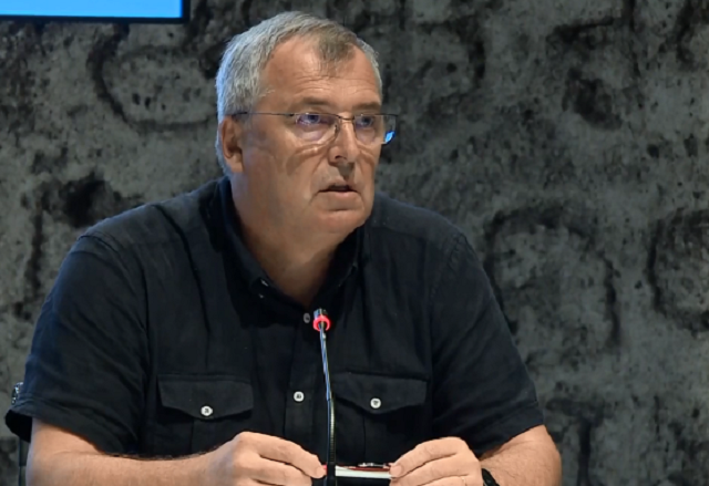 Capak slavodobitno najavio: Dolazi nam novo cjepivo