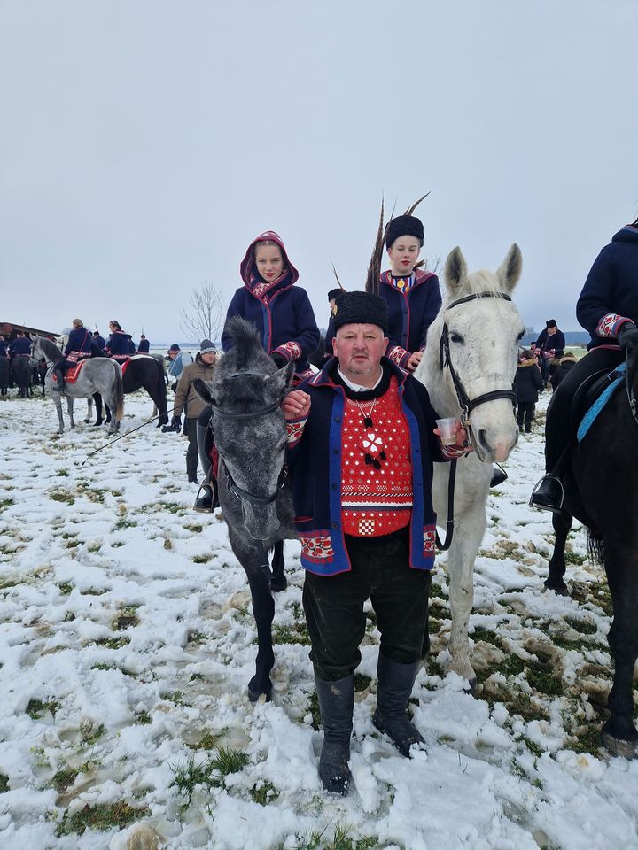 Razvojačeni hrvatski branitelj  Čaruga   od PTSP-a  se liječi uz pomoć - konja: Zbog Lize ustajem u 4 ujutro