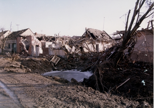 PAD MARINACA I CERIĆA: Monstruozni zločini i okruženje Vukovara