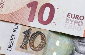 Danas kreće iskazivanje cijena u eurima i kunama. Pogledajte na jednom mjestu što to znači za vas i što nas čeka do kraja godine