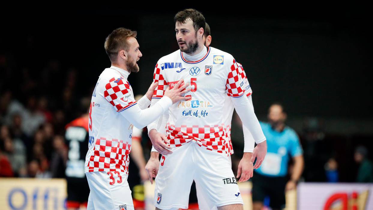 UTRKA S VREMENOM Hoće li zaigrati na Euru? HR-dvojac i dalje pozitivan, Duvnjaku se naknadno pojavio novi problem