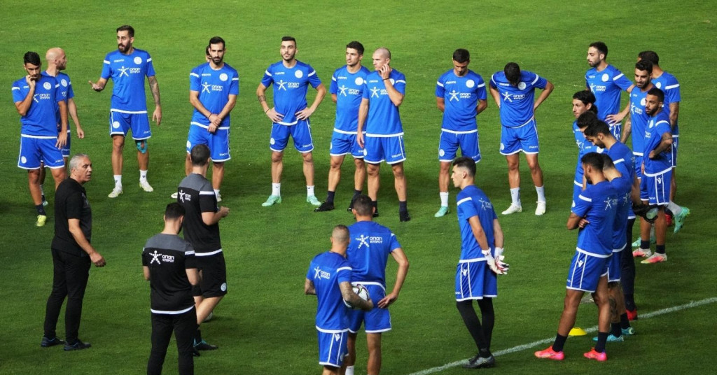 ‘Hrvatska je jaka, a ovi naši su katastrofa, loši da ne mogu biti gori! Ma niti trener nema pojma...‘