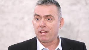 ‘S NJIM JE LOMIO KRUH U ZAGREBU!’ Porfirijev dolazak u Vukovar slučajnost? Ćipe preneražen napao Plenkovića: Reći ću vam tko su ovi koji su posvećivali puške’