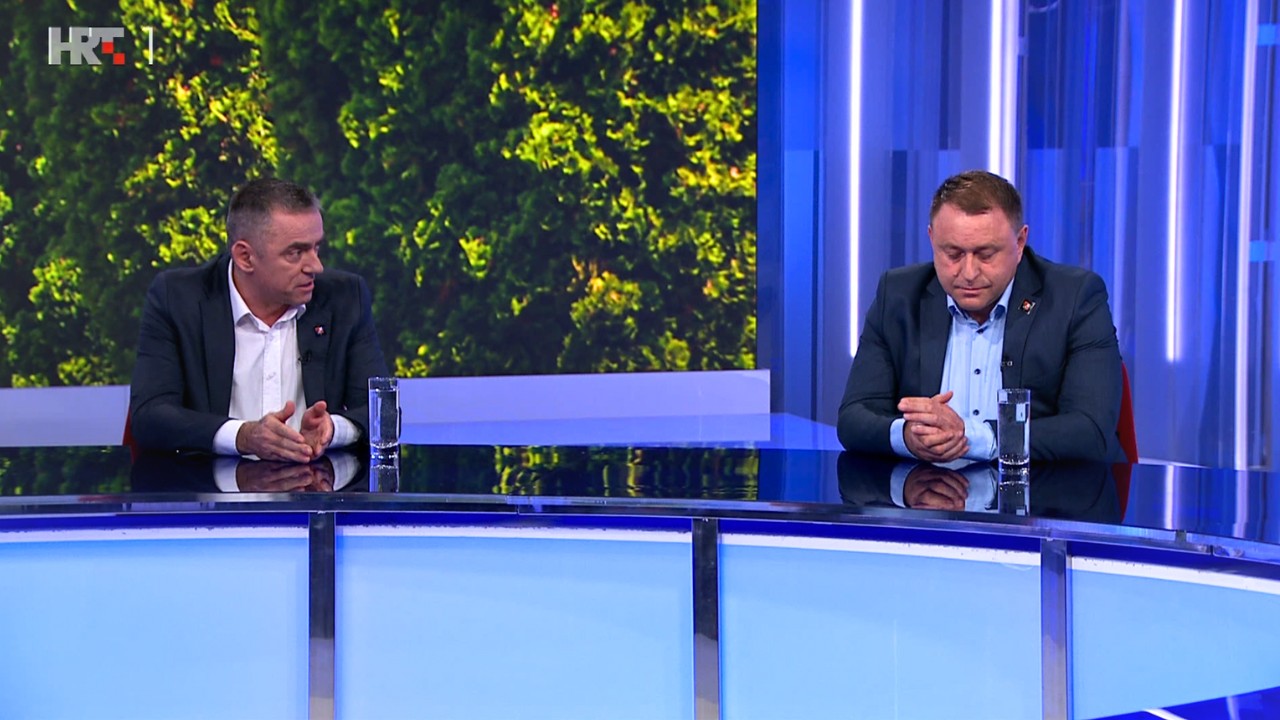 Stipo Mlinarić :Kako pokvariti heroje?