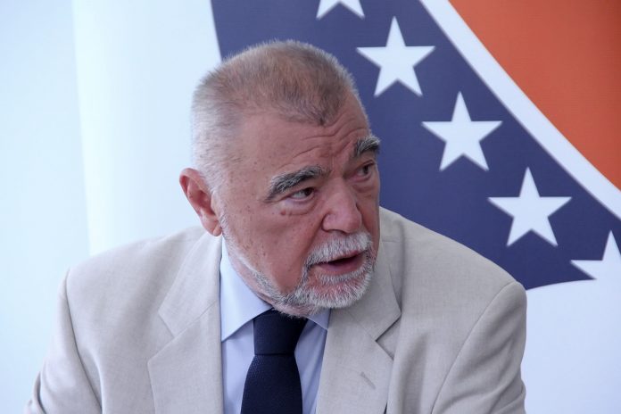 MESIĆ za Radio Sarajevo: “BLEIBURG JE IZMIŠLJOTINA”, potom se obrušio na crkvu: “Nisu se oslobodili Endehazije!”