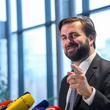 ĆORIĆ JE ZATAJIO NAJVAŽNIJI DETALJ! Ako se ovo sazna kreće potop: S kim se sastajao u tajnosti?