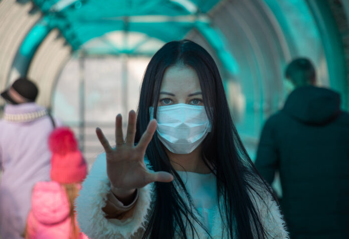 GRAĐANI SU ZBUNJENI I TRAŽILI SU POJAŠNJENJA: HZJZ objavio dodatna objašnjenja o izolaciji i samoizolaciji