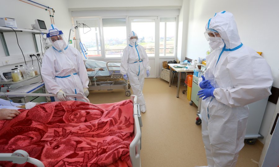 Covid potvrde od 1. listopada bit će obavezne za sve zaposlene u zdravstvu, nakon njih idu socijalne službe