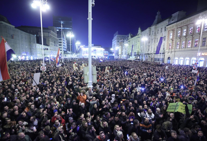 U SUBOTU PROSVJED PROTIV COVID MJERA: Bit će drugačiji, prosvjednici dobili upute. Klarić za dnevno.hr: ‘Bit će više od 5000 ljudi, podržat ćemo one koji štrajkaju glađu’