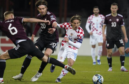 Modrić nije zaslužio ovakav mogući oproštaj na Maksimiru, pljuska je to cijeloj Hrvatskoj