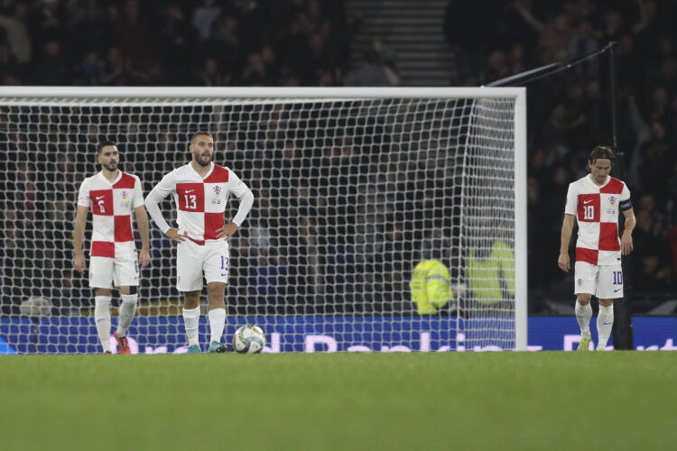 LIGA NACIJA McGinn pogotkom u samoj završnici susreta presudio Hrvatskoj!