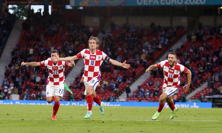 FIFA je objavila novu ljestvicu; Hrvatska nikako da se vrati među deset najboljih, a na vrhu se dogodila i jedna promjena