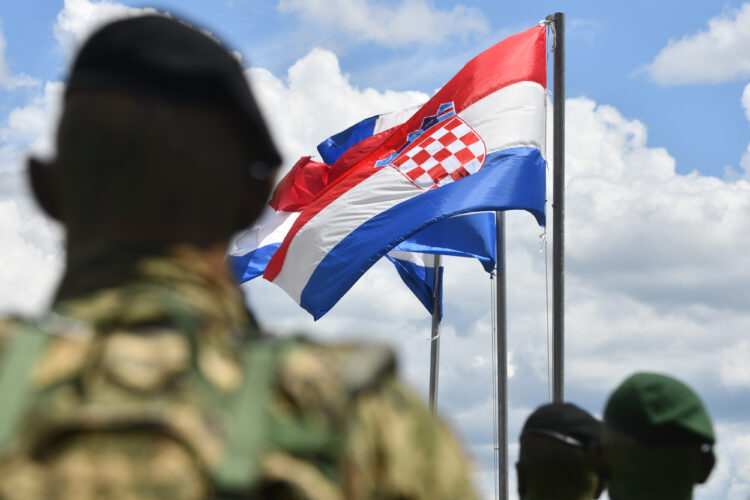 Hrvatska vraća vojni rok, evo koje ga europske zemlje već imaju