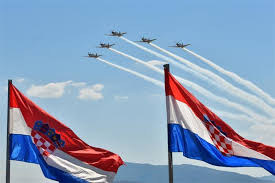 TESTIRAJTE ZNANJE Ovo su pitanja za strance koji žele hrvatsko državljanstvo. Koliko odgovora vi znate?