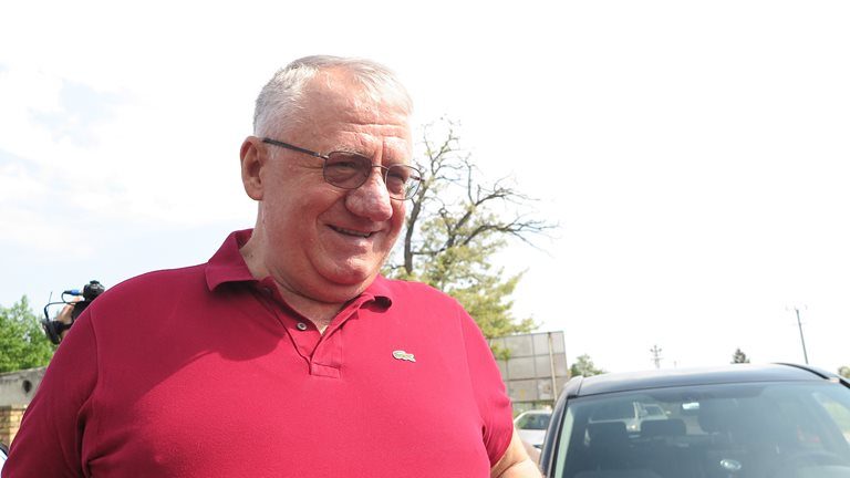 Četnik Šešelj kreće u osvetu: “Popisujem Srbe kojima ću razbiti njušku, onda na red dolaze Hrvati, prvi je Škoro”