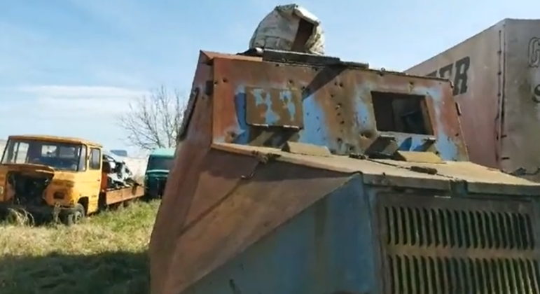 (VIDEO) CULEJ:Pogledajte što je SDP-ov Šime Lučin uradio sa “Bobanom” prvim oklopnim vozilom specijalne policije u Domovinskom ratu…