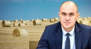 Beljak napao Dabru, on mu  žestoko odgovorio: Niste ni vi bravar, kvalifikacije nisu ključne za uspjeh u poslu