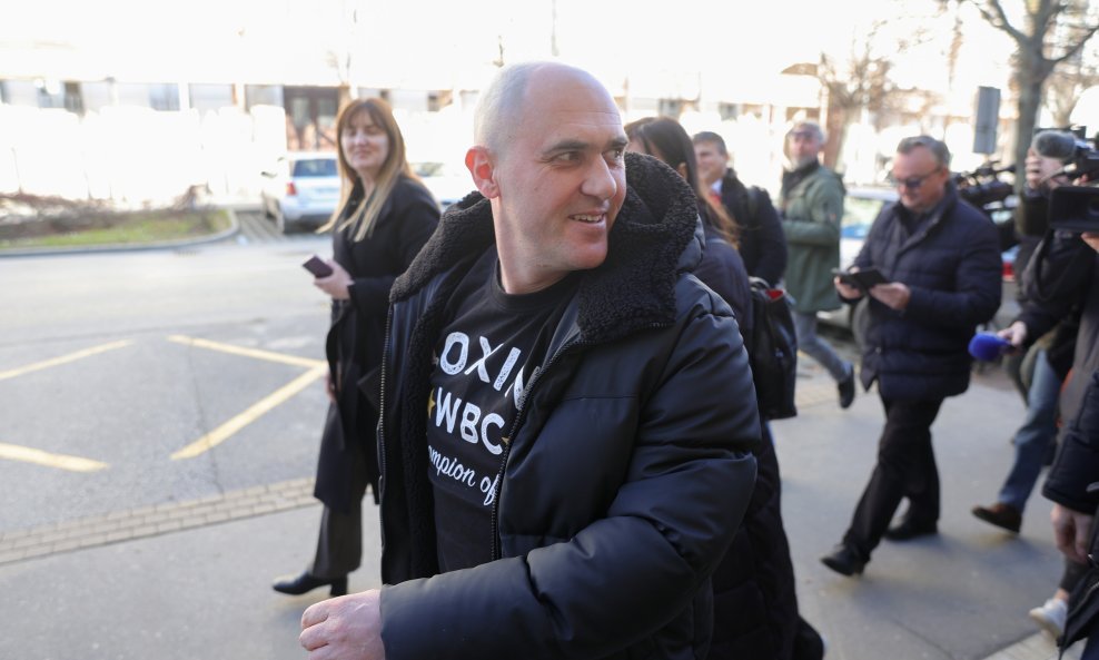 Dabri se nije svidjela novinarska reportaža iz njegovog rodnog mjesta: 'Znao sam ja kome stajem na žulj'