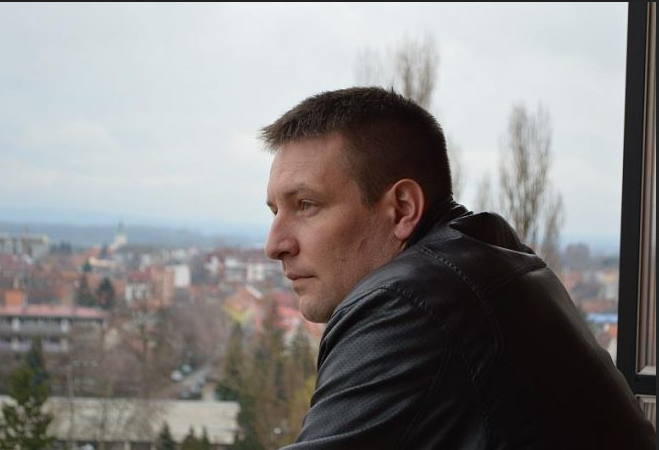 DJEČAK RANJEN ’92. U PARKU NA KOJI JE PALA GRANATA SVE NAM JE ISPRIČAO: ‘Dejan je dobio geler u srce, Sabina je ležala kraj ljuljačke’