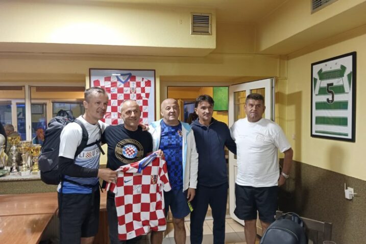 Zlatko Dalić krenuo pješice na put od 130 kilometara, izbornik će hodočastiti od Livna do Međugorja