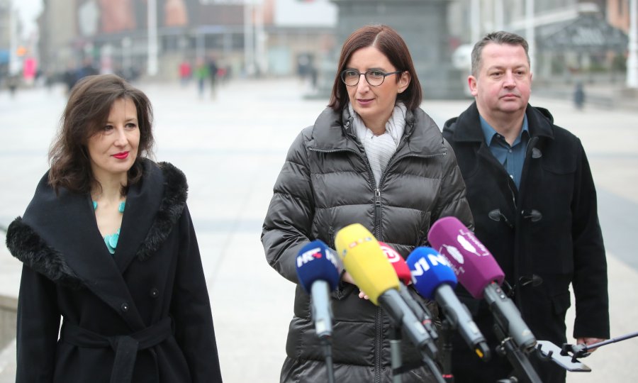 Stranka Centar traži Medvedovu ostavku zbog kršenja epidemioloških mjera i omogućavanja Žiniću da ostane u državnom stanu