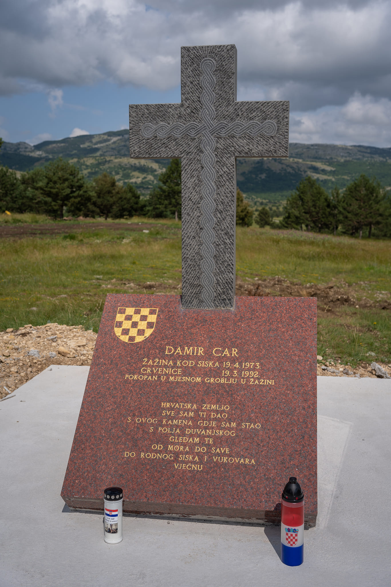 (NE)ZABORAVLJENI HEROJ, DAMIR CAR