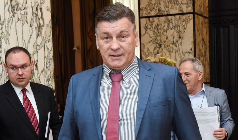 PRODULJEN ISTRAŽNI ZATVOR DAMIRU ŠKARI Ovoga puta postoji samo opasnost od utjecaja na svjedoke