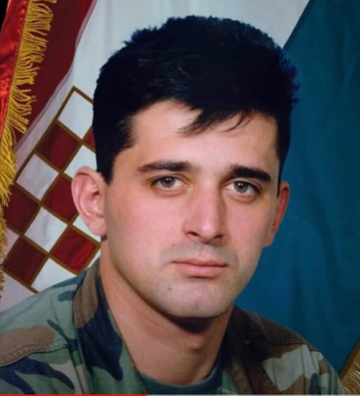 17. veljače 1994. Damir Tomljanović Gavran – junak za kojim su prekaljeni ratnici mnogih bitaka plakali kao mala djeca!