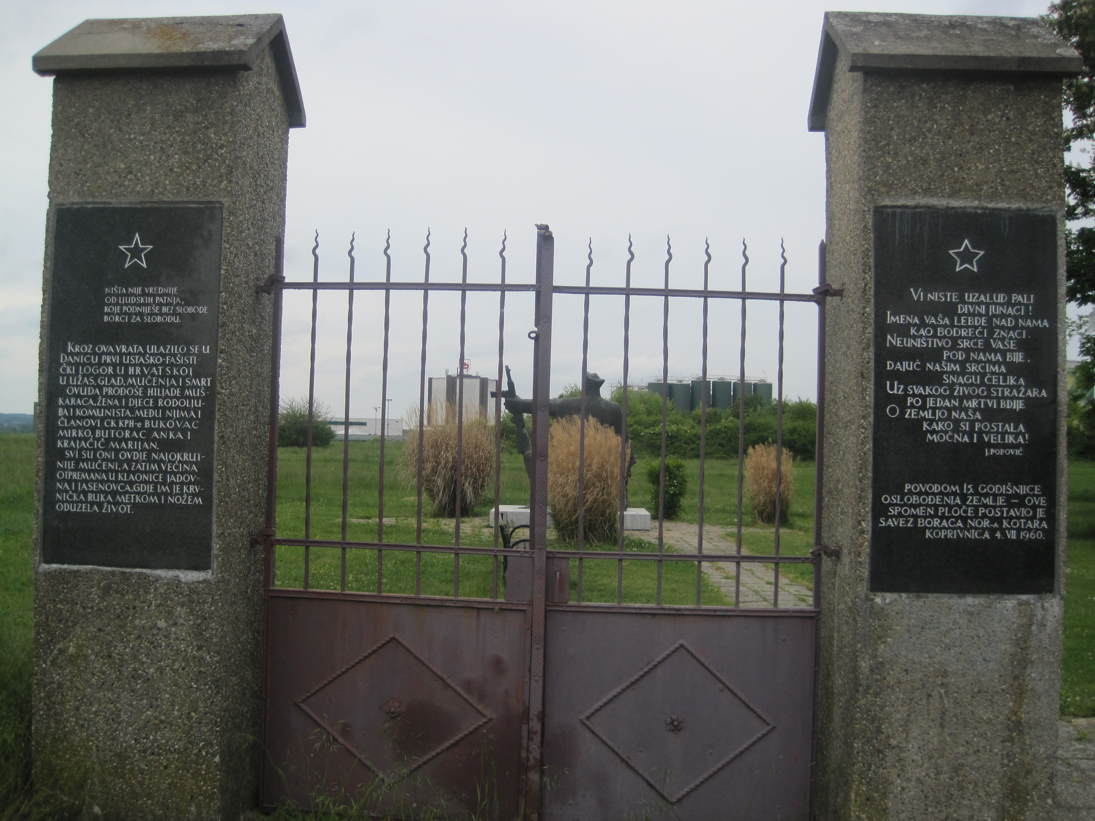 Kriju li se kosti nevinih Hrvata ispod asfalta „Podravkina“ parkirališta?