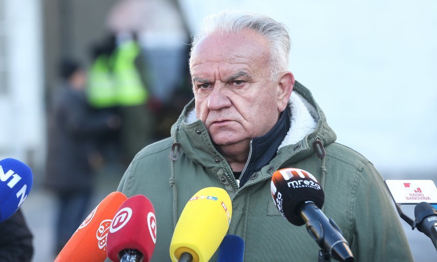 Grad Petrinja prodao odmaralište za djecu čovjeku osuđenom za otmicu šestogodišnjeg djeteta. Dumbović: Poštena i čestita obitelj