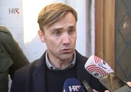 KOMPLETIRANA  DINAMOVA VLADA Dario Šimić potpisao ugovor sa Dinamom