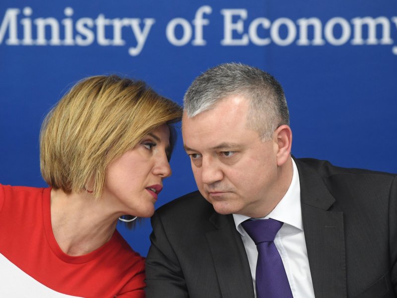 Nižu se reakcije na pretres Horvatove kuće: “Kako (ne)zgodno…”