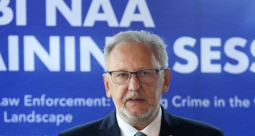 Božinović priznao: Migrante su tukli policajci