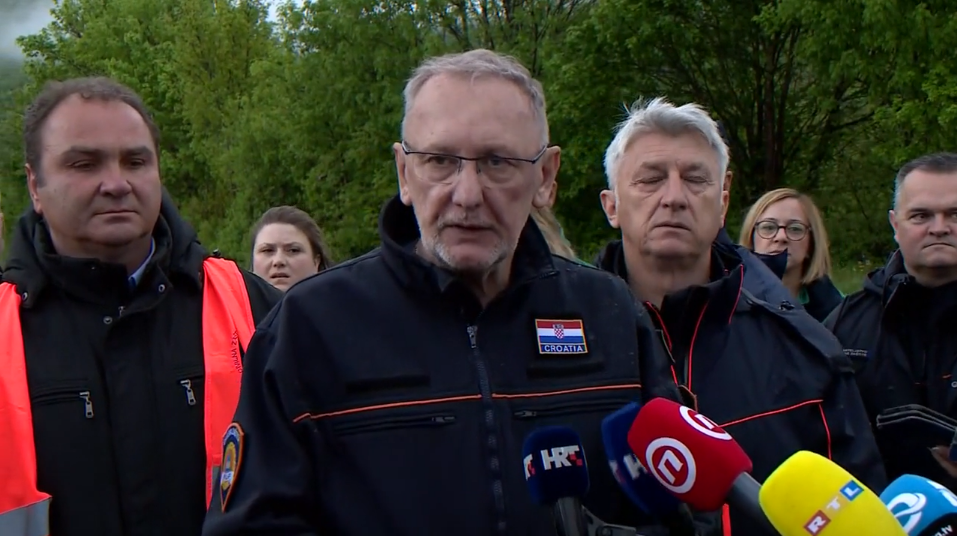 BOŽINOVIĆ KOMENTIRAO POPLAVE: ‘Najvažnije je da nije bilo niti jedne ljudske žrtve, a moramo biti spremni na jake bujične i urbane poplave’