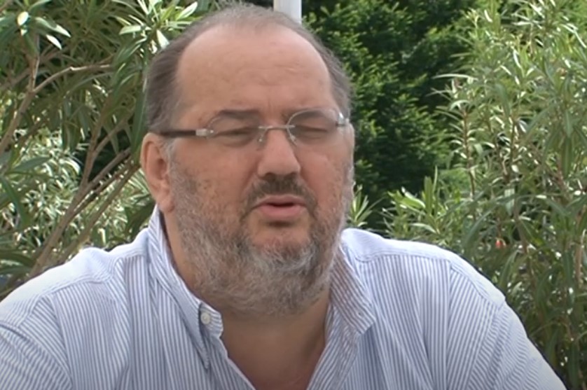 Crveni i crni vragovi i dalje se natječu tko će ga više ocrniti!