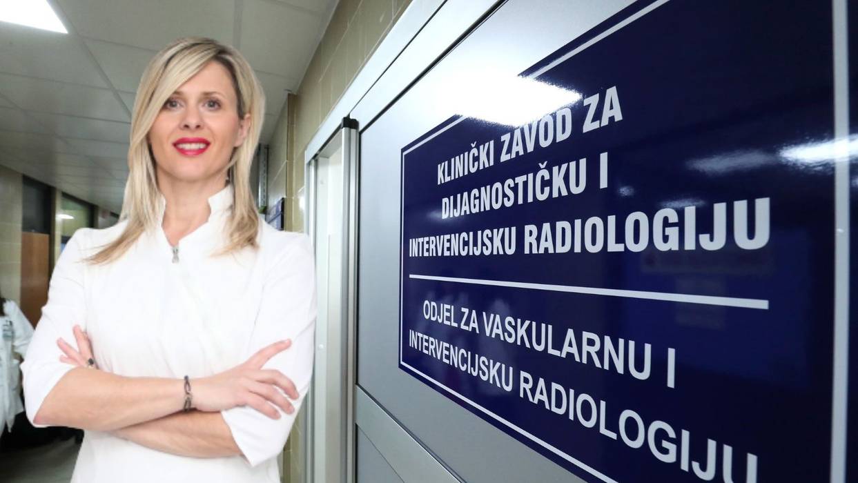 U Vinogradskoj održan veliki sastanak, ali kada je Zadravec počela govoriti, uslijedio je cirkus