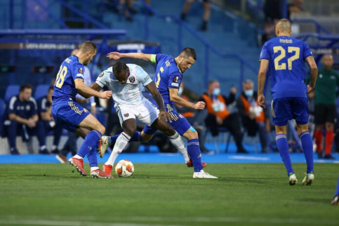 WEST HAM SE MAKSIMIROM PROŠETAO S POLA GASA: Dinamo je u prvoj utakmici sam sebe porazio