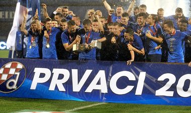 SPREMA SE NAJVEĆA ODLUKA HR NOGOMETA, POSTOJI I ČETVRTI SCENARIJ KOJI DOSAD NITKO NIJE SPOMENUO Krajnja mjera mogla bi teško pogoditi - Hajduk