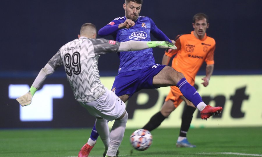 Dinamo razmontirao Varaždin te s dvije utakmice manje od Osijeka osigurao naslov jesenskog prvaka