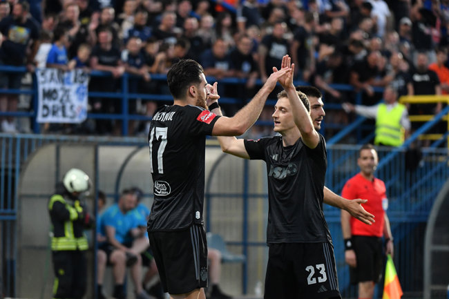 PET GOLOVA U KOPRIVNICI Dinamo u sudačkoj nadoknadi stigao do nove pobjede! Debitirao sin Sergeja Jakirovića