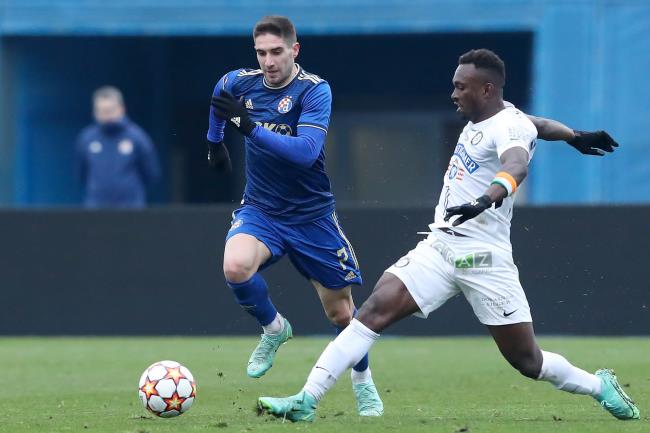 KIŠA GOLOVA NA MAKSIMIRU:  Zdravi Ademi, razigrani Ivanušec i četvrta pobjeda Dinama pokazuju koliko su Modri moćni uoči nastavka