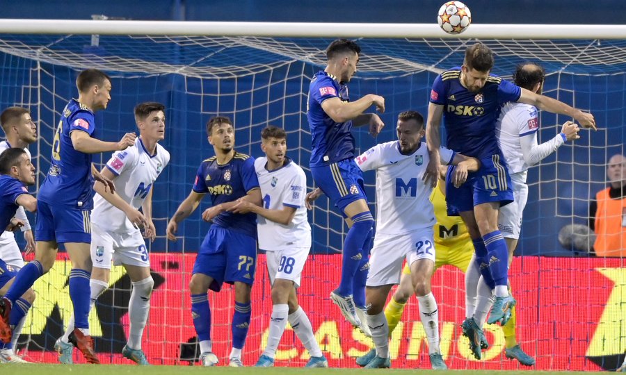 DINAMO - OSIJEK 3:0 Sjajni Dinamo razbio Osijek i došao na korak do titule