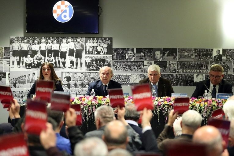 Dinamo je talac hijena i svog statuta. Cirkus može prekinuti samo jedan čovjek