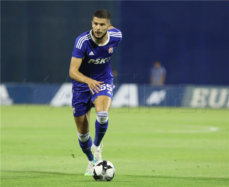 Dinamo spretno i sretno do pobjede u Razgradu