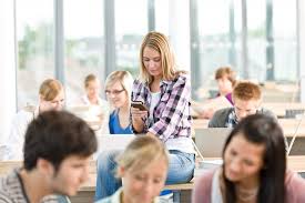 Nastavnica biologije baš svakom od oko 200 učenika zaključila peticu: ‘Ne prepoznaje temeljne pojmove, odličan!‘