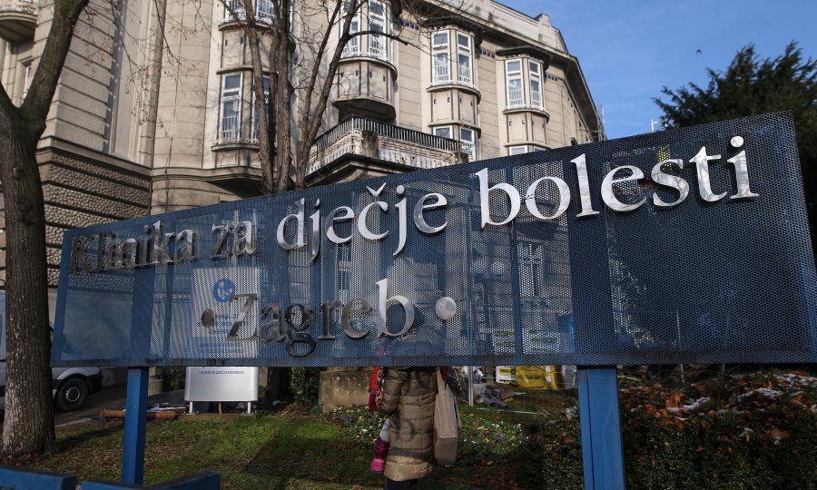 Dvogodišnja djevojčica iz Nove Gradiške preminula od teških ozljeda, unatoč naporima liječnika iz Klaićeve bolnice