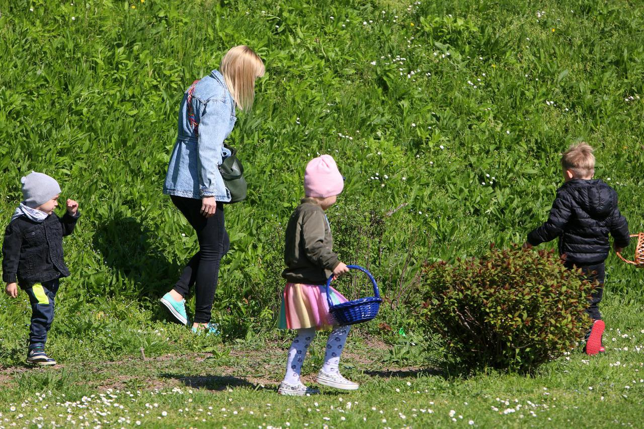 Izmjene zakona doživjele fijasko: Doplatak dobilo 186.000 djece, a trebalo 500.000