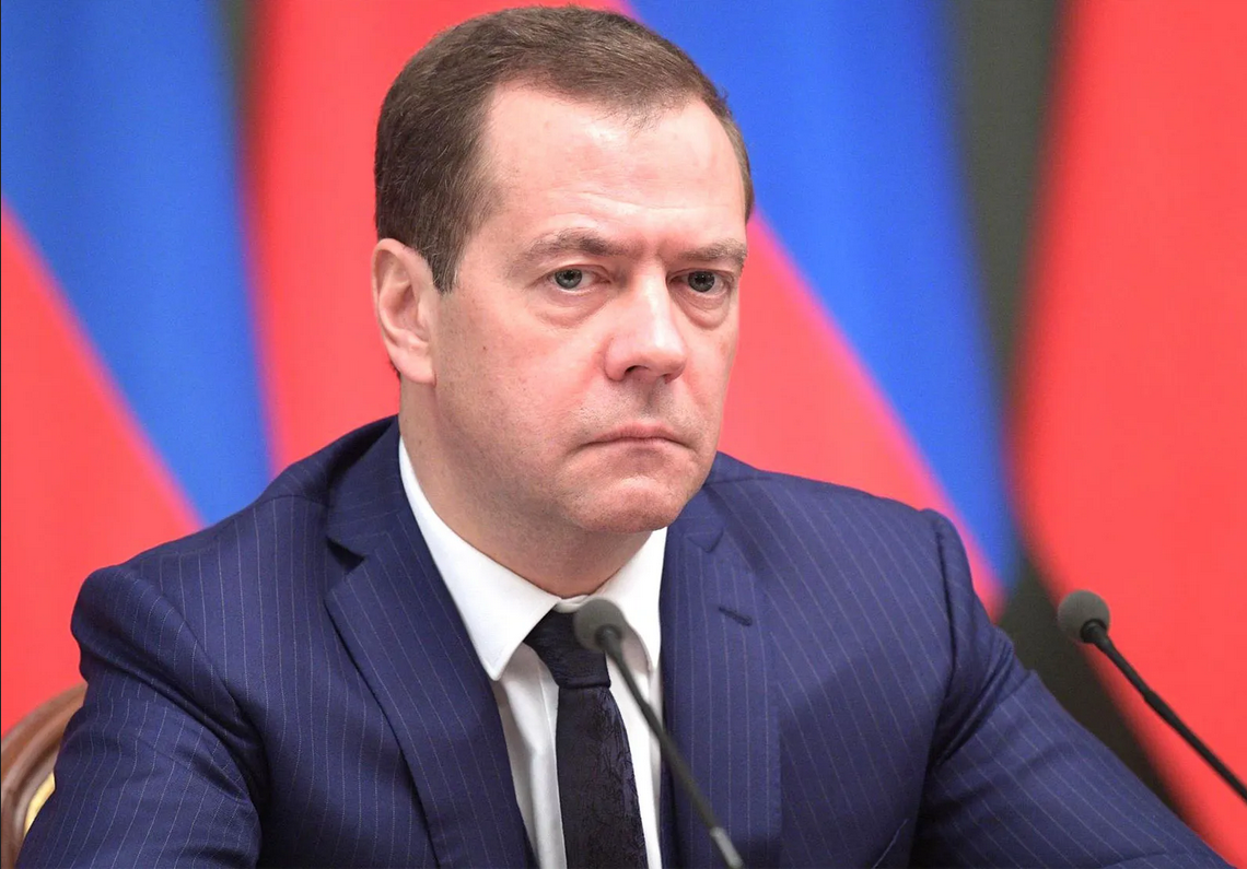 MEDVEDEV OPET PRIJETI ZAPADU: ‘Naš neprijatelj nije samo u vladi Kijeva. On je također u Europi, Sjevernoj Americi, Japanu, Australiji, Novom Zelandu i drugim mjestima odanima nacistima našeg vremena’