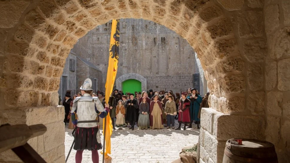 Zbog neprimjerenog trailera "Doba uskoka" Agencija za elektroničke medije opomenula HTV