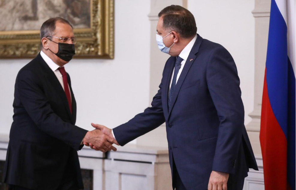 UKRAJINSKI MINISTAR NAPAO DODIKA! ‘On laže. Ikona je ukradena!’… No, gdje je ikona i zašto je sad skrivena?